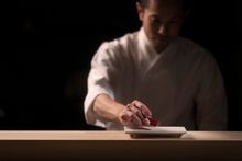 HOSHINOYA Tokyo - Plating Tuna Nigiri