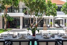 Villa Anaya Manis Outdoor Dining