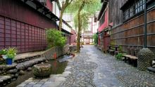 Japan: Quiet streets of Gujo Hachiman