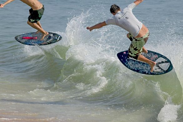  Florida Pro/Am Skimboarding Tournament draws in the top skimboard competitors from around the country. 