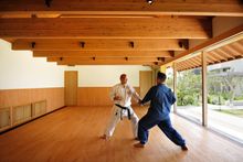 [HOSHINOYA Okinawa] Ryukyu Karate Stay Practice in Dojo
