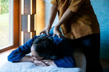 [HOSHINOYA Okinawa] Ryukyu Karate Stay Acupuncture and Shiatsu