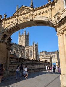 On Foot Holidays, The Southern Cotswolds - Bath Abbey