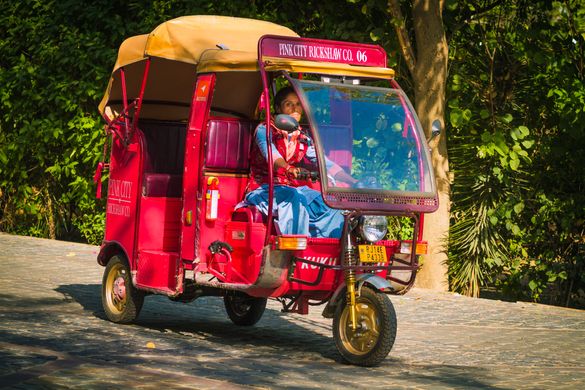 Female Rickshaw Drivers in India