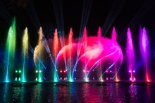 Leeds Castle Fountain Lights Christmas 2025