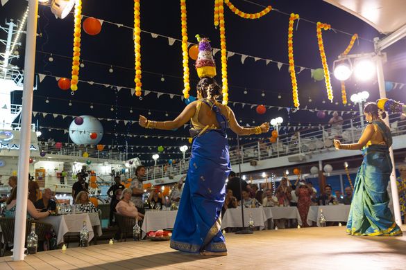 Colombo Sri Lanka Destination Immersion onboard (image credit Azamara)