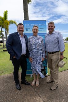 Hon Andrew Powell MP, Mayor Helen Blackburn, Stephen Bennett MP