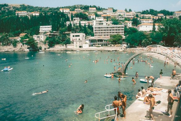 Brits are increasingly searching for 80s style analogue holidays