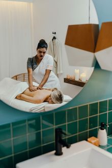 SALT of Palmar - SALT Equilibrium Spa Massage