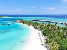 Sheraton Maldives Full Moon Resort & Spa - Anchorage Beach