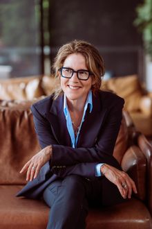 Bermuda_Tourism_Authority_Jan_Hutton