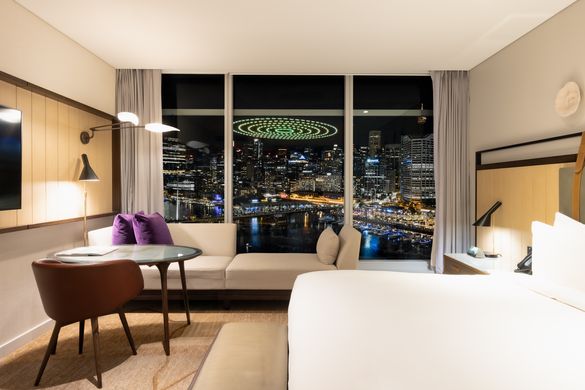 Luxury Corner Room
