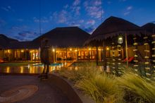 Main Lodge BotseBotse