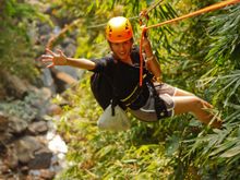 Hot Climbing in Vang Vieng
