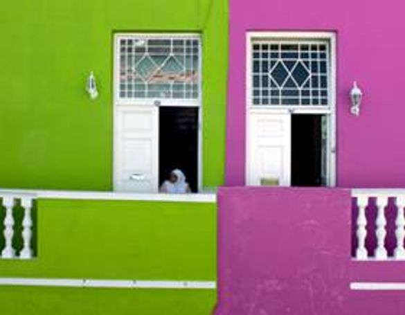 Colourful houses of the Bo-Kaap. Image courtesy of Cape Town Tourism.
