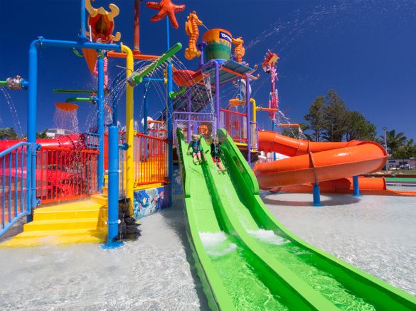 Oaks Oasis' fully heated water play park