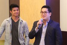 Kevin Khor speaking to the Philippine press