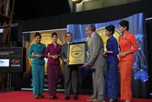 CEO Emirsyah Satar presented with award for 'World's Best Cabin Staff'