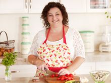 Julie Goodwin hosting 3rd Murray River Cooking Cruise with Captain Cook Cruises