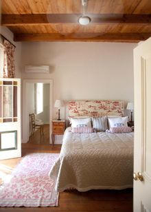 Bartholomeus Farm Lifestyle