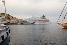Cristal in Symi