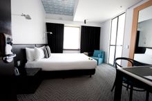Peppers Gallery Hotel Canberra