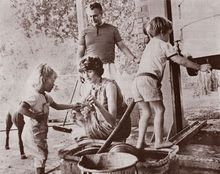 Young Sperling Family of Delheim