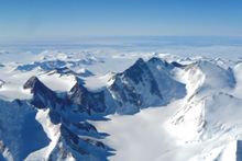 Antarctic Mountain scenery