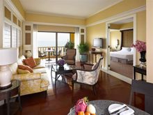 Dusit Thani Hua Hin  The Club Suites at Dusit Thani Hua Hin offer panoramic views of the beachfront, lagoon and tropical gardens