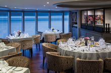 Enjoy culinary creations aboard your APT river cruise at fine dining restaurant, Erlebnis