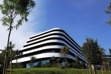 Hotel Lone Exterior