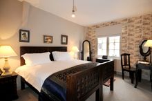 The Bull & Swan Luxury room Wild Horse