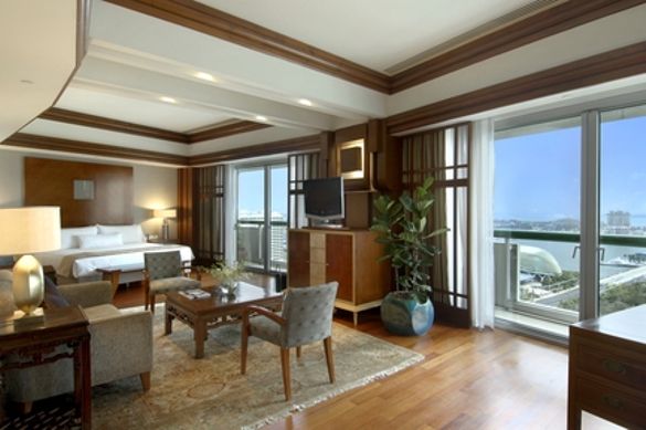 Fairmont Singapore Penthouse Suite  