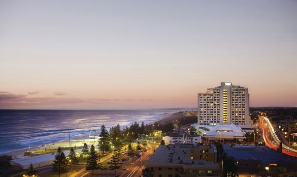 Rendezvous Hotel Perth Scarborough - Stay & Play Package