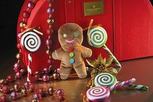 InterContinental Hong Kong - Gingerbread Man to Benefit New Life Psychiatric Rehabilitation Association