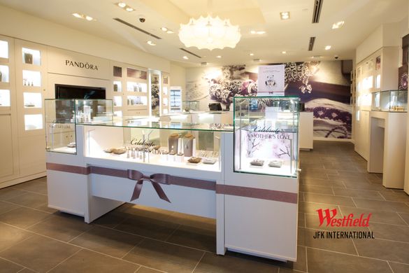 Westfield has created a one of a kind ‘New York' shopping and dining experience in Terminal 8 by offering customers from around 