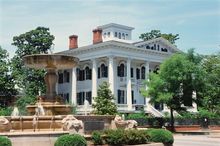 Bellamy Mansion (in Sin Eater) and Kenan Memorial Fountain (in John Doe)