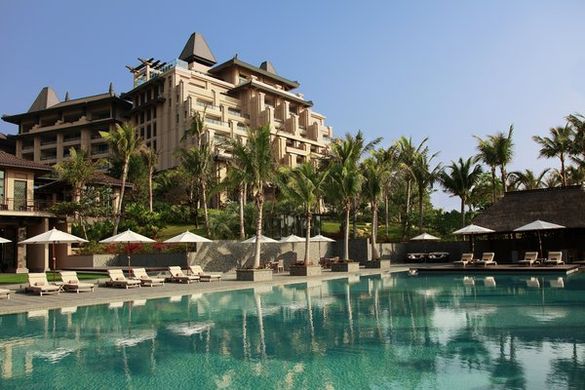 Raffles Hainan, garden view