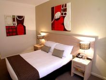 Metro Hotel Sydney Central Superior Queen 