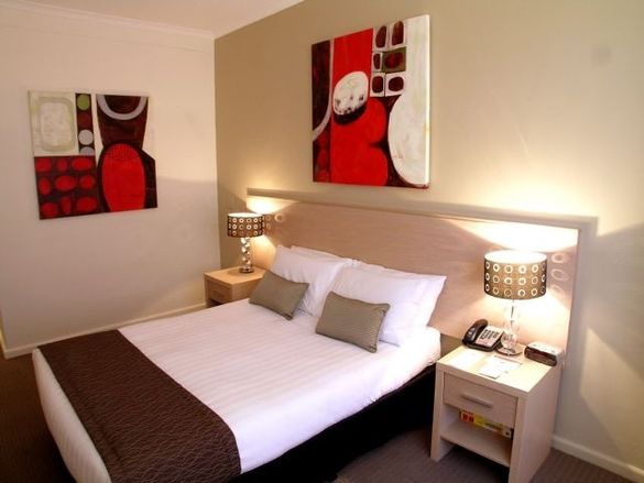 Metro Hotel Sydney Central Superior Queen 