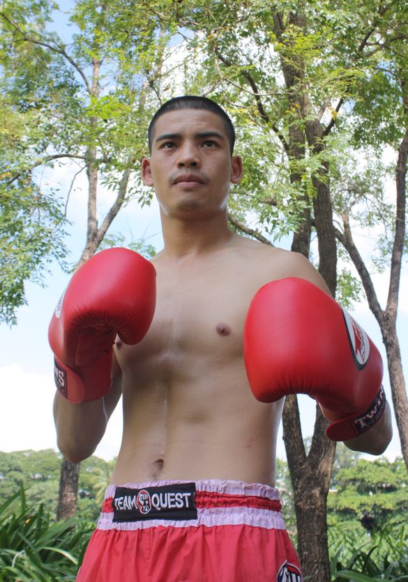Anantara's Muay Thai Expert Tanaphong Khunhankaew #2 