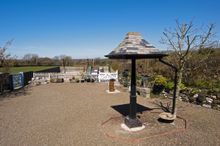 Meadowview Cottage, Trelash:  The luxury bird table