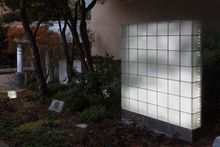 Jim Campbell_Ocean Mirror with Fragments