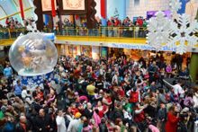 Snow globe and caroling