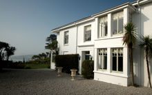 Rosevine Exterior