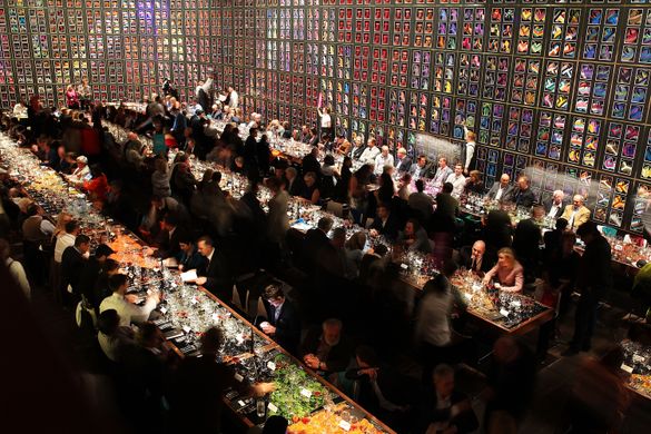Restaurant Australia - 'Invite the World to Dinner'