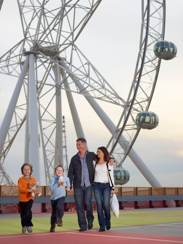 Family enjoys the Melbourne Star