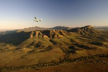 scenic flight, wilpena pound, south australia