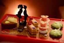 Lobby Lounge at InterContinental Hong Kong - Sweetheart Dessert Sampler (Valentine's Day Dinner)