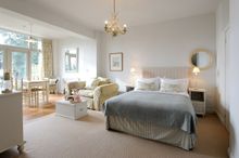 Comfortable Rosevine Accomodation